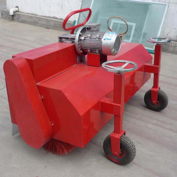 Turf Cleaning Machine