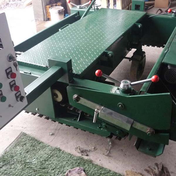 TPJ-2.5 Running Track Rubber Paver Machine