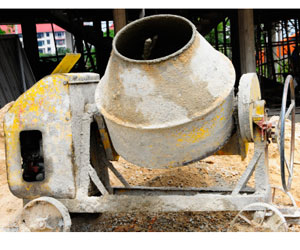 How to Clean a Concrete Mixer for Lengthening Its Span Life