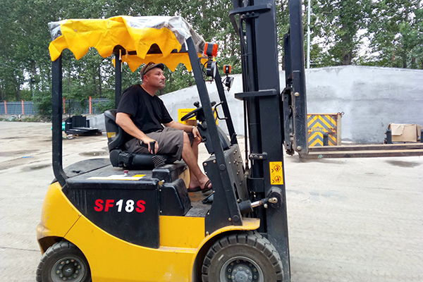 10 Sets Of Our Forklift Delievered To US Client In Boston Port