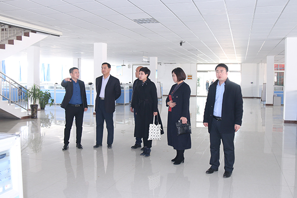 Welcome Leaders of Jining Science and Technology Bureau and Qufu Makerspace to Visit China Coal Group