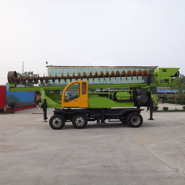 Wheeled Type Spiral Pile Drilling Machine