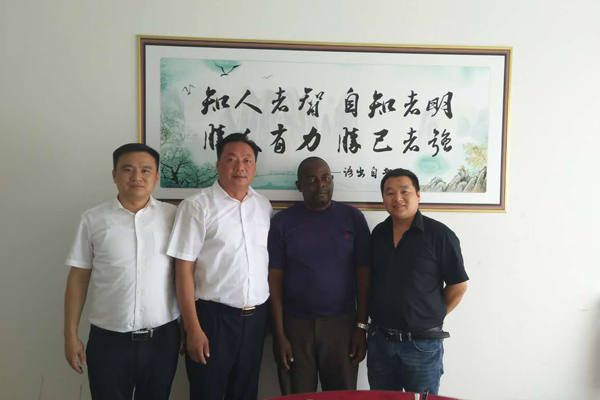  Welcome Cameroon Clients to Visit China Coal Group for Purchasing Mining Products