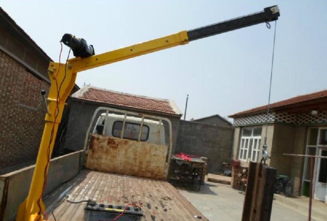 What Are The Advantages Of A Small Outdoor Crane