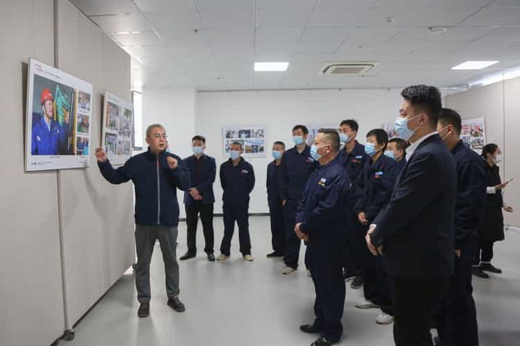 China Coal Group Participated In Jining Model Worker Style Theme Photography Exhibition