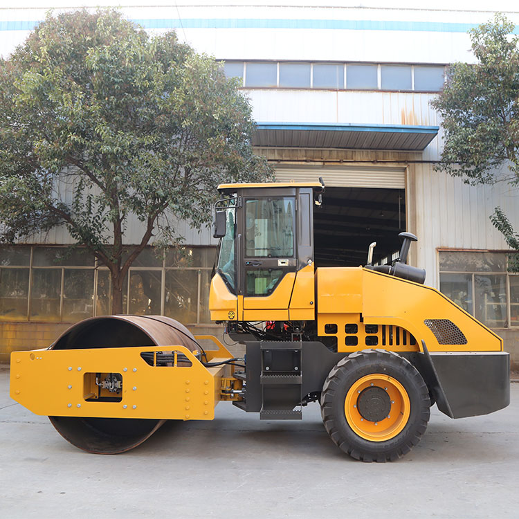 4 Ton Ride On Vibrator Road Roller SR04D