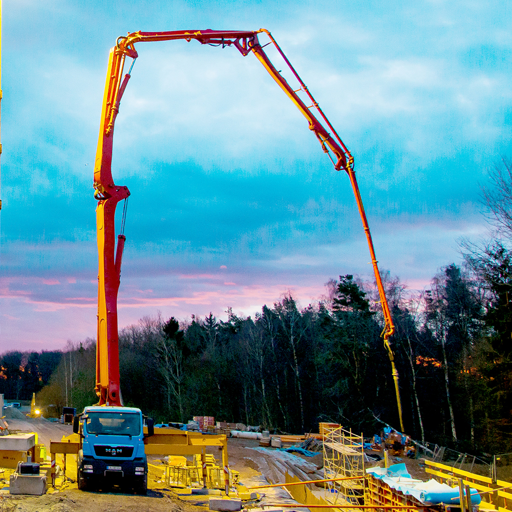 Mobile Hydraulic Concrete Placing Boom
